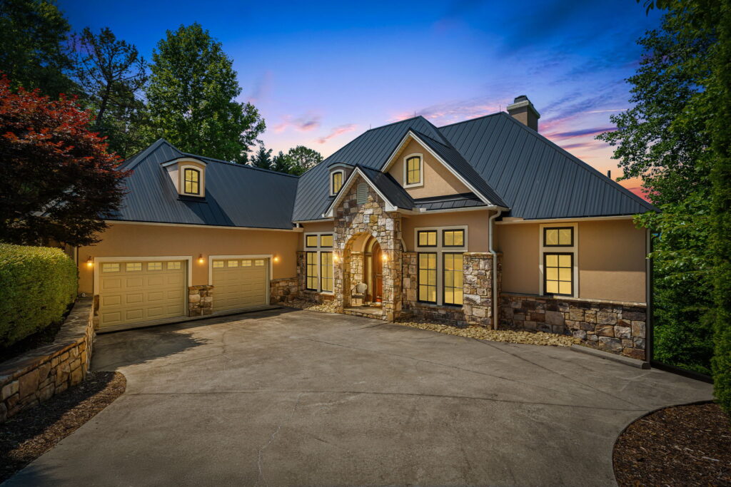 122 Eagles Crest Way