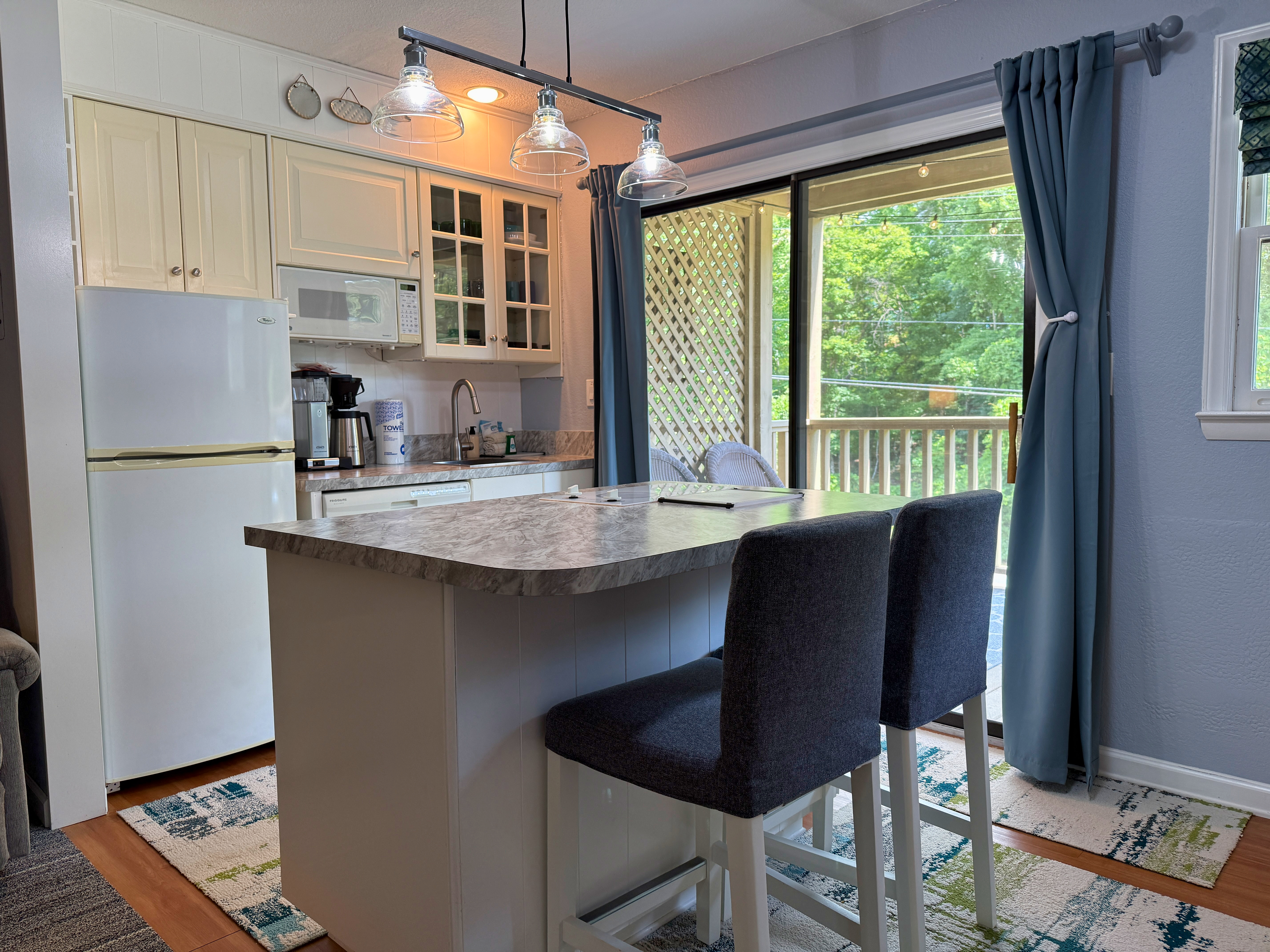 160 Whitney Blvd #3 — Apple Valley Villa at Rumbling Bald on Lake Lure, NC
