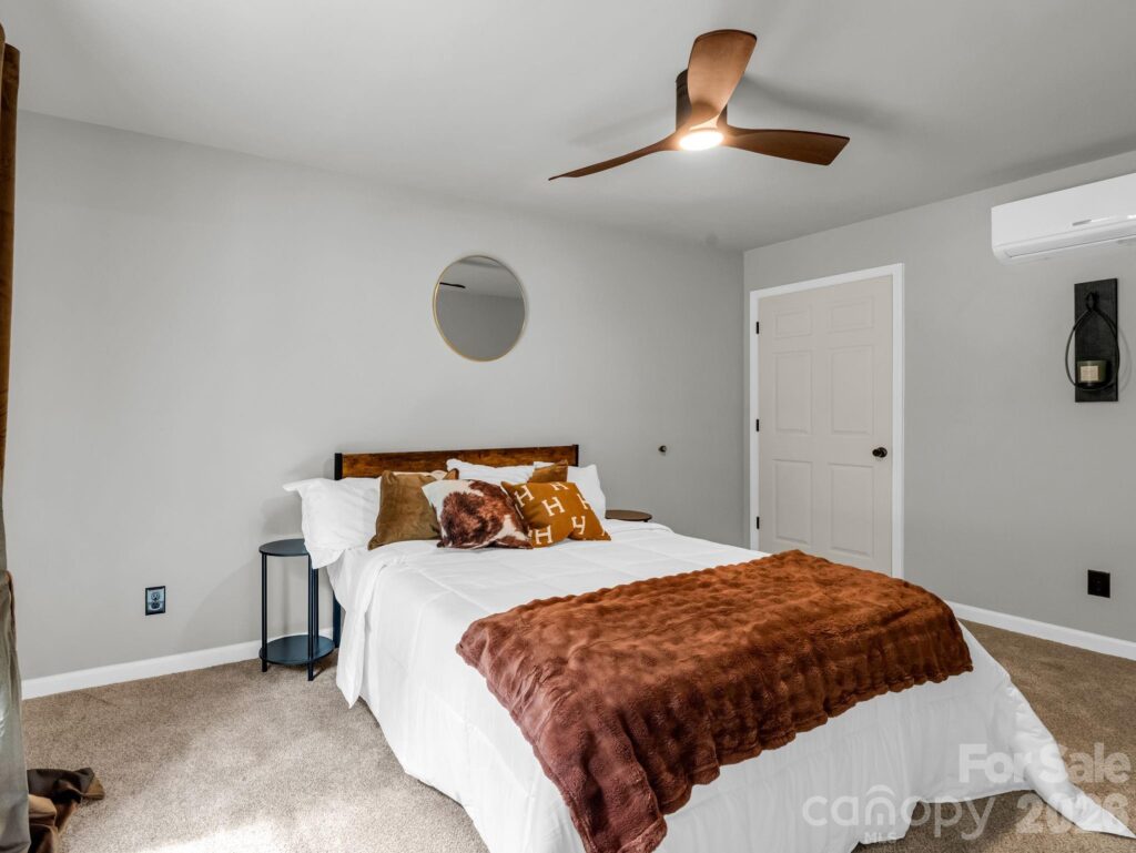 257 Roadrunner Circle, Lake Lure, NC — photo 14 — Ken Williams, Lake Lure real estate