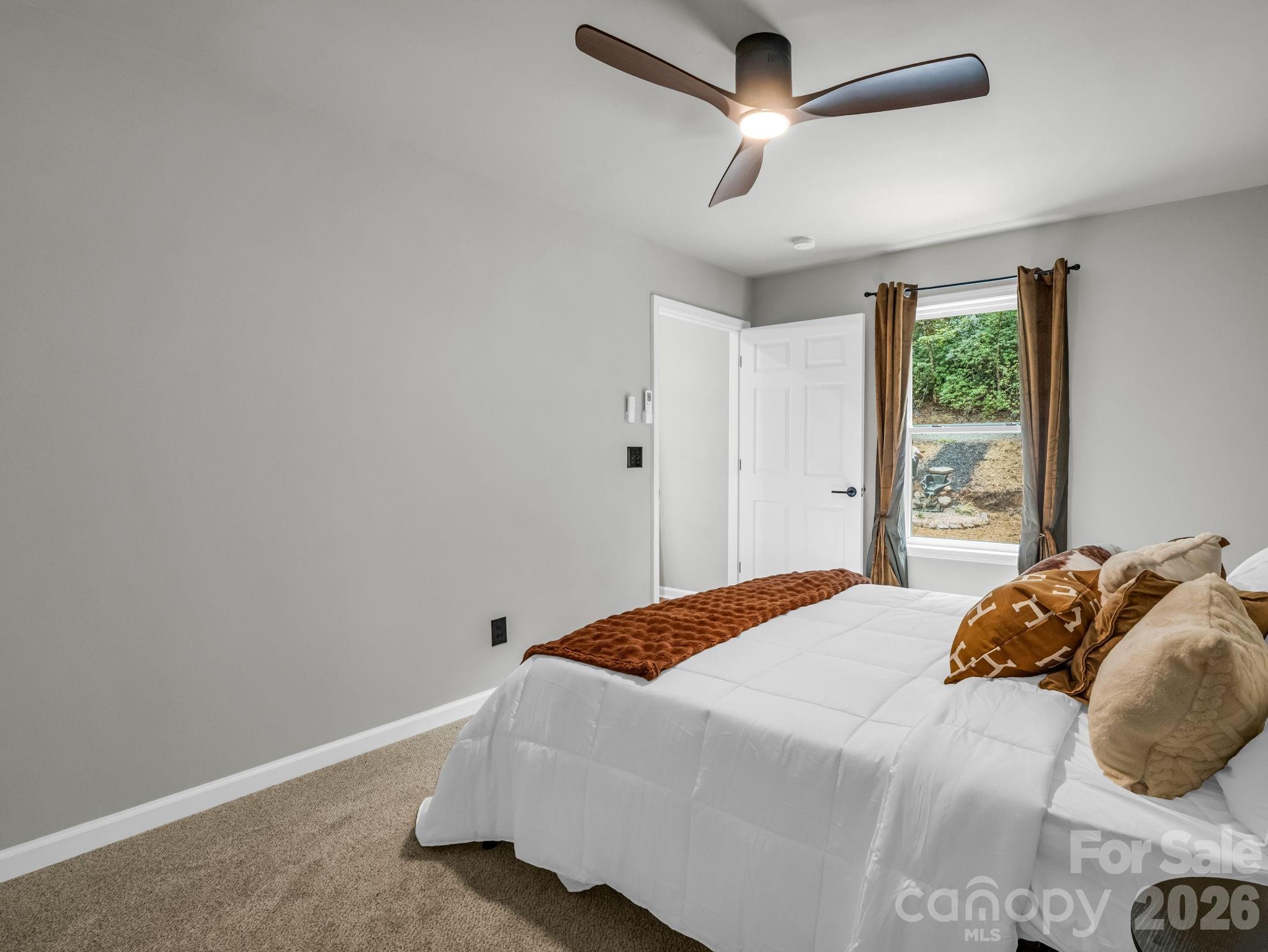 257 Roadrunner Circle, Lake Lure, NC — Ken Williams, Lake Lure NC real estate — photo 17 of 20